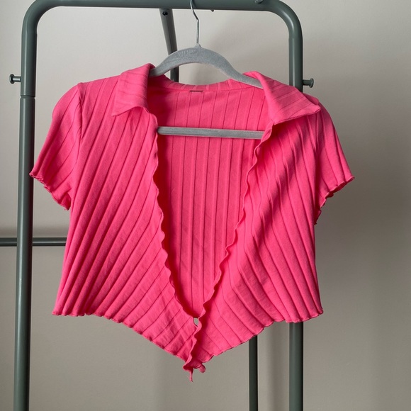 Crop Top with Ties Pink - Picture 1 of 3